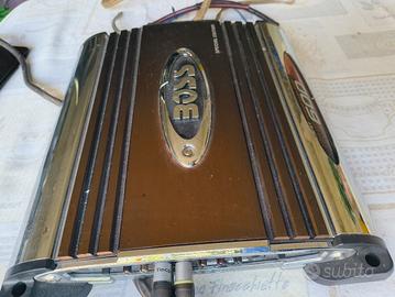 Amplificatore Boss