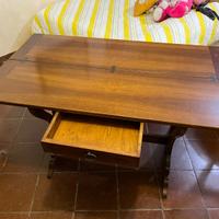 Tavolino pieghevole in legno