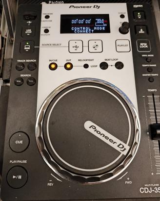 2x Pioneer CDJ-350 + Mixer Xone:DB2 + Flightcase