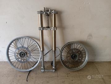 Kit avantreno forcelle cerchi pinza completo