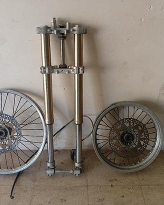 Kit avantreno forcelle cerchi pinza completo