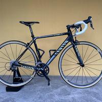 Bici da corsa Canyon Ultimate CF SL