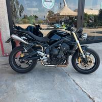 Triumph Street triple 675