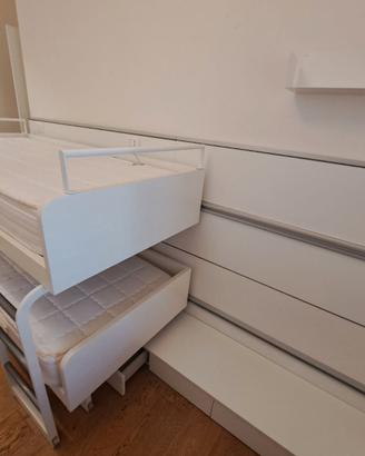 Letti a castello scorrevoli.