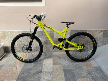 All Mountain Commencal Meta AM v3