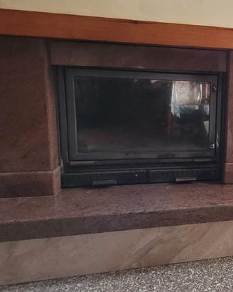 Rivestimento per caminetto