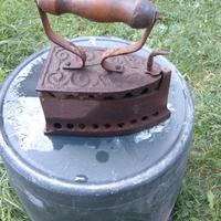 ferri da stiro con braciere 