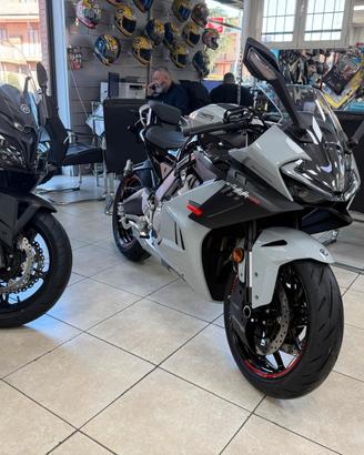 Cf Moto 675SR R - NUOVA - PRONTA CONSEGNA