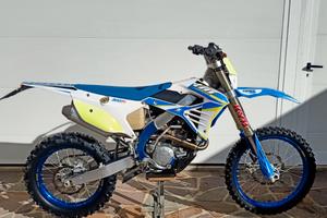 TM 300 4t 2022 enduro 50 ore
