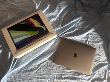 MacBook Pro 13” M1 2020 – 8 GB RAM – SSD 512 GB