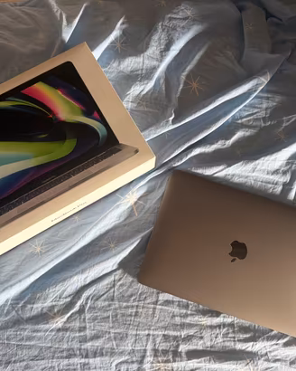 MacBook Pro 13” M1 2020 – 8 GB RAM – SSD 512 GB