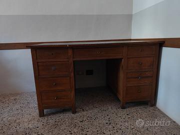 SCRIVANIA IN LEGNO
