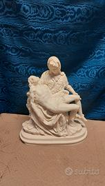 Grande Scultura La Pietà Di Michelangelo Firmata A