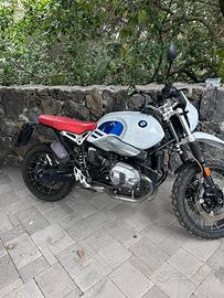 BMW R NINE T