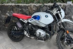 BMW R NINE T