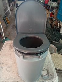 WC da campeggio 