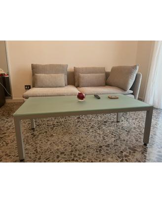 Divano IKEA SÖDERHAMN + tavolino in vetro – Ottime