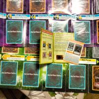 600 carte konami + istruzioni+ 2 fogli per il gioc