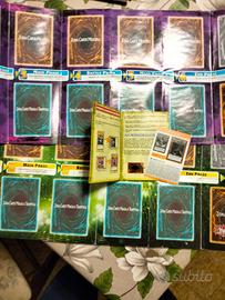 600 carte konami + istruzioni+ 2 fogli per il gioc