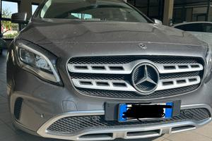 Mercedes GLA