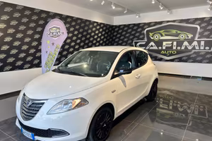 Lancia Ypsilon 1.2 69 CV 5 porte GPL Ecochic Elefa