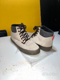 Vans California