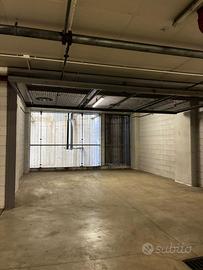 Box doppio 33 mq fuori Area C – C.so Como - Milano