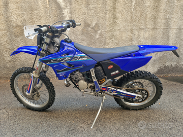 Yamaha YZ 125 targata anno 2015 full optionals