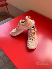 Scarpe sportive