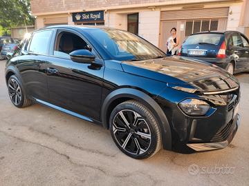 Lancia Ypsilon Hybrid e-DCT Edizione Cassina