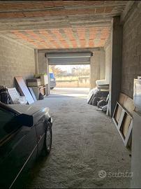 GARAGE 60 mq