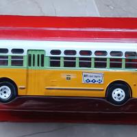 autobus GM TDH-3610 1:43