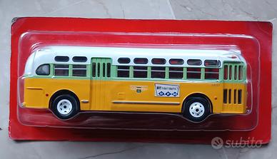 autobus GM TDH-3610 1:43