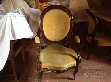 Salottino d epoca in legno massello