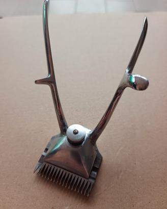 Tosatrice manuale