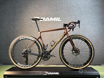 MEGAMO SILK GRX 2025