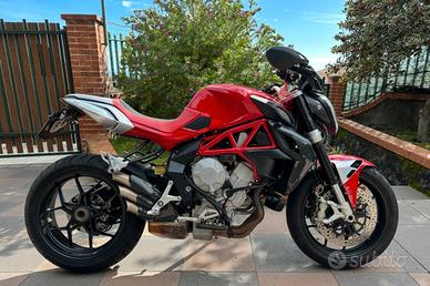 Mv Agusta brutale 800