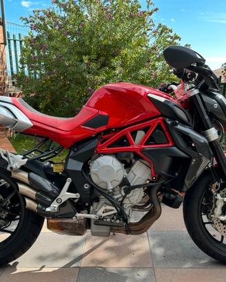 Mv Agusta brutale 800