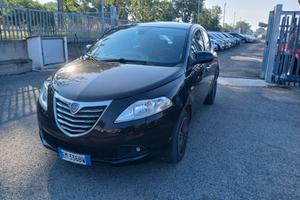Lancia Ypsilon 1.2 69 CV 5 porte GPL Ecochic Silve