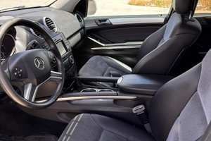 Mercedes Benz ML-350