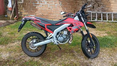 Aprilia SX 50