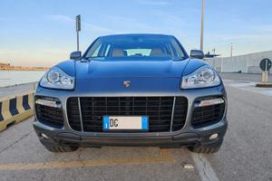 Porsche Cayenne Turbo 4.8 V8 500 CV