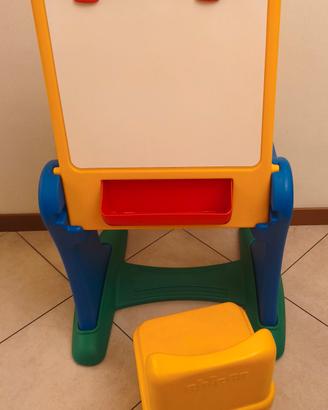 Banco scuola con lavagna Chicco con sedia.