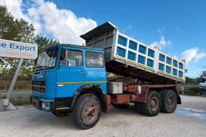 Fiat 697 ribaltabile trilaterale 3 assi