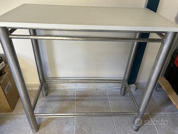 Tavolinetto in Acciaio