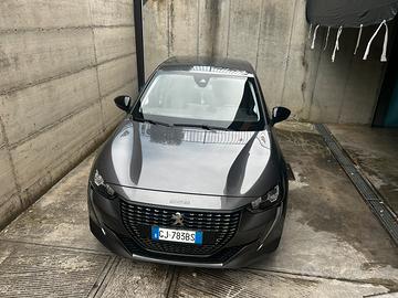Peugeot 208 2022