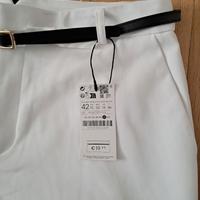pantaloni Stradivarius