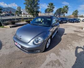 Volkswagen Maggiolino 1.6 TDI 105CV-2012