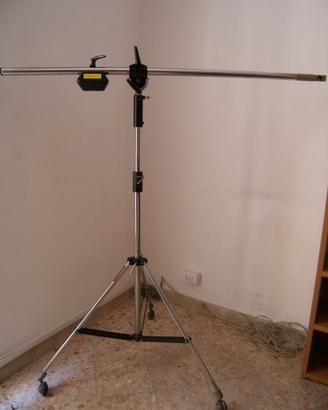 Manfrotto stativo stand in acciaio con rotelle e g
