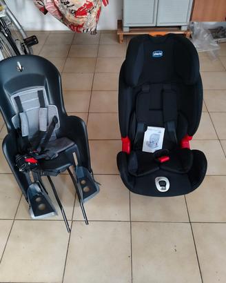 Seggiolini per auto e bicicletta